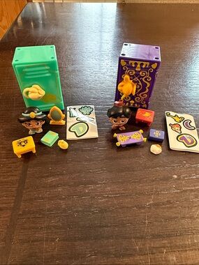 Disney Doorables Jasmine and Aladdin Locker Lot